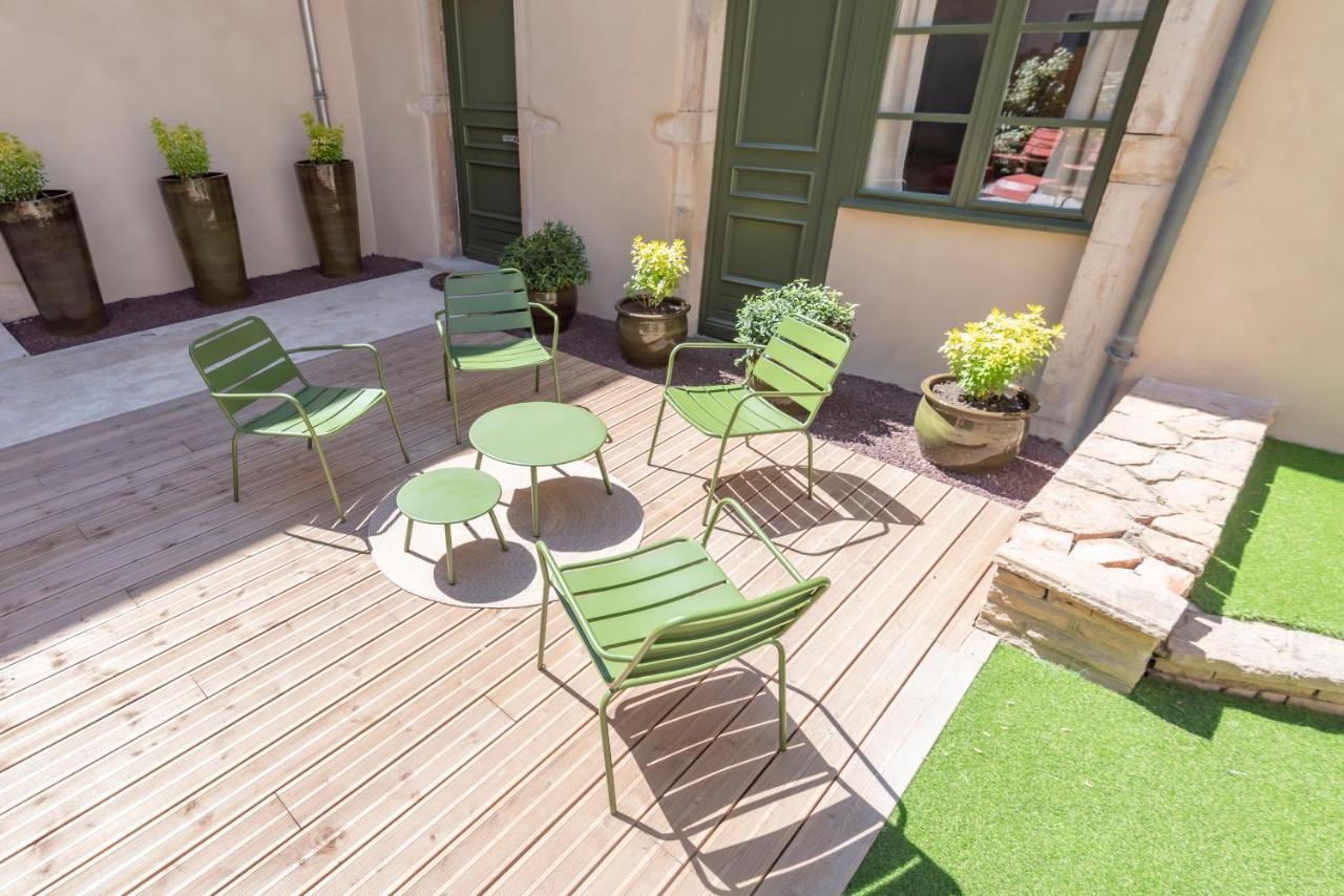 Le Cosy Chic . Proche Gare . Centre-Ville Macon . Neuf . Climatisation . Design . Wifi . Luaran gambar