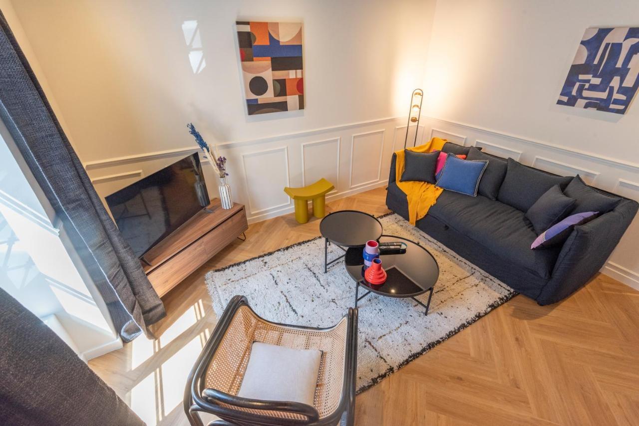 Le Cosy Chic . Proche Gare . Centre-Ville Macon . Neuf . Climatisation . Design . Wifi . Luaran gambar